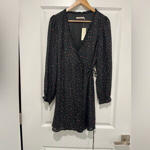 Francesca's Black Floral Long Sleeve Dress